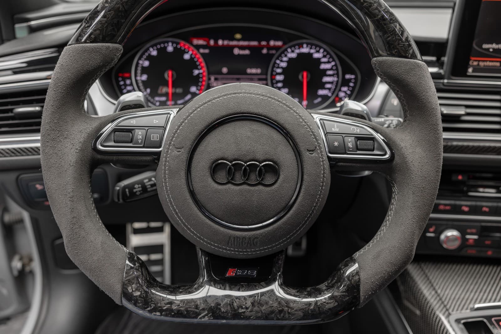 Audi RS6 - bilde 24