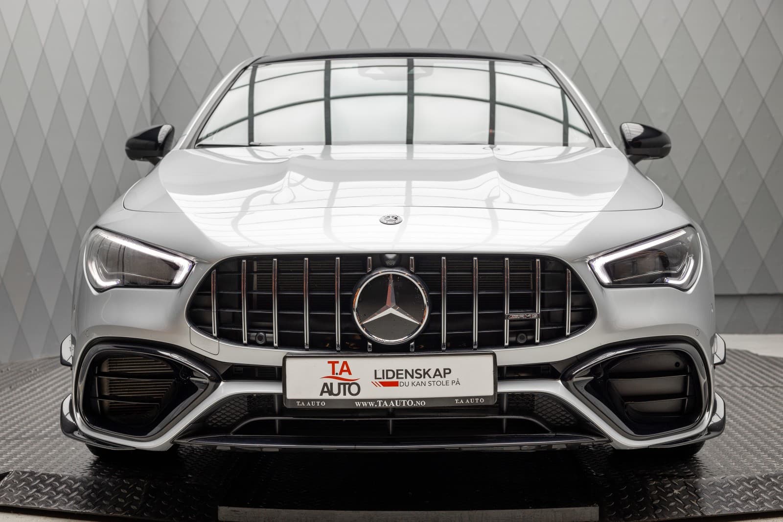 Mercedes-Benz CLA - bilde 3