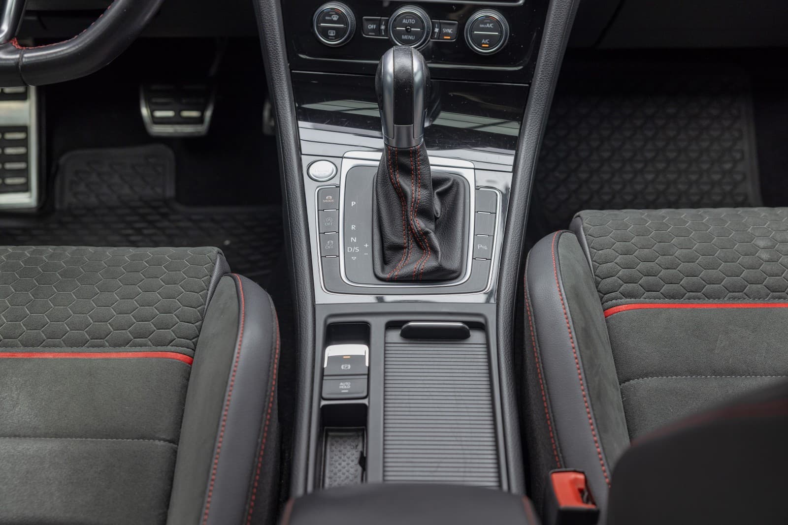 Volkswagen Golf - bilde 33