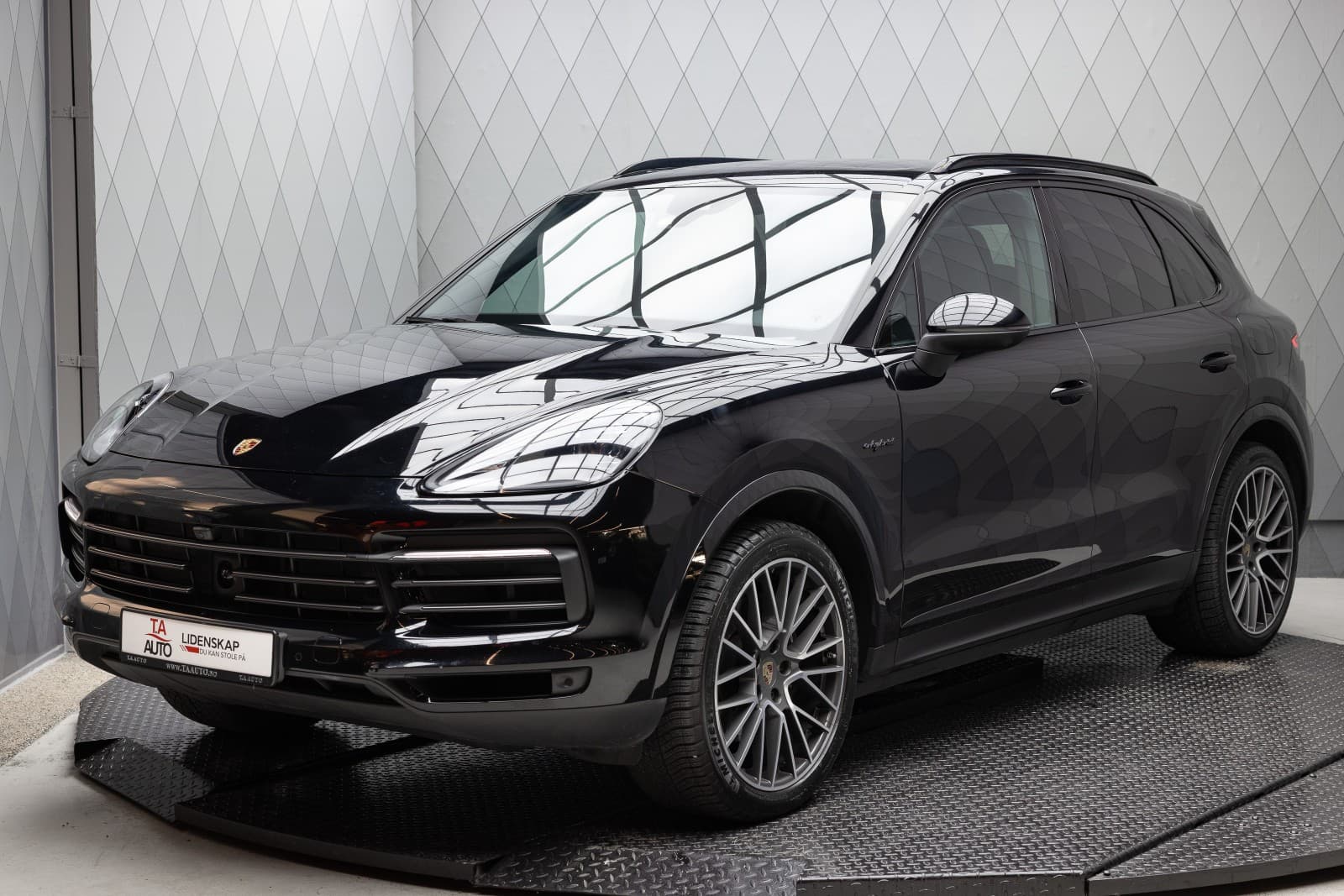 Porsche Cayenne - bilde 2