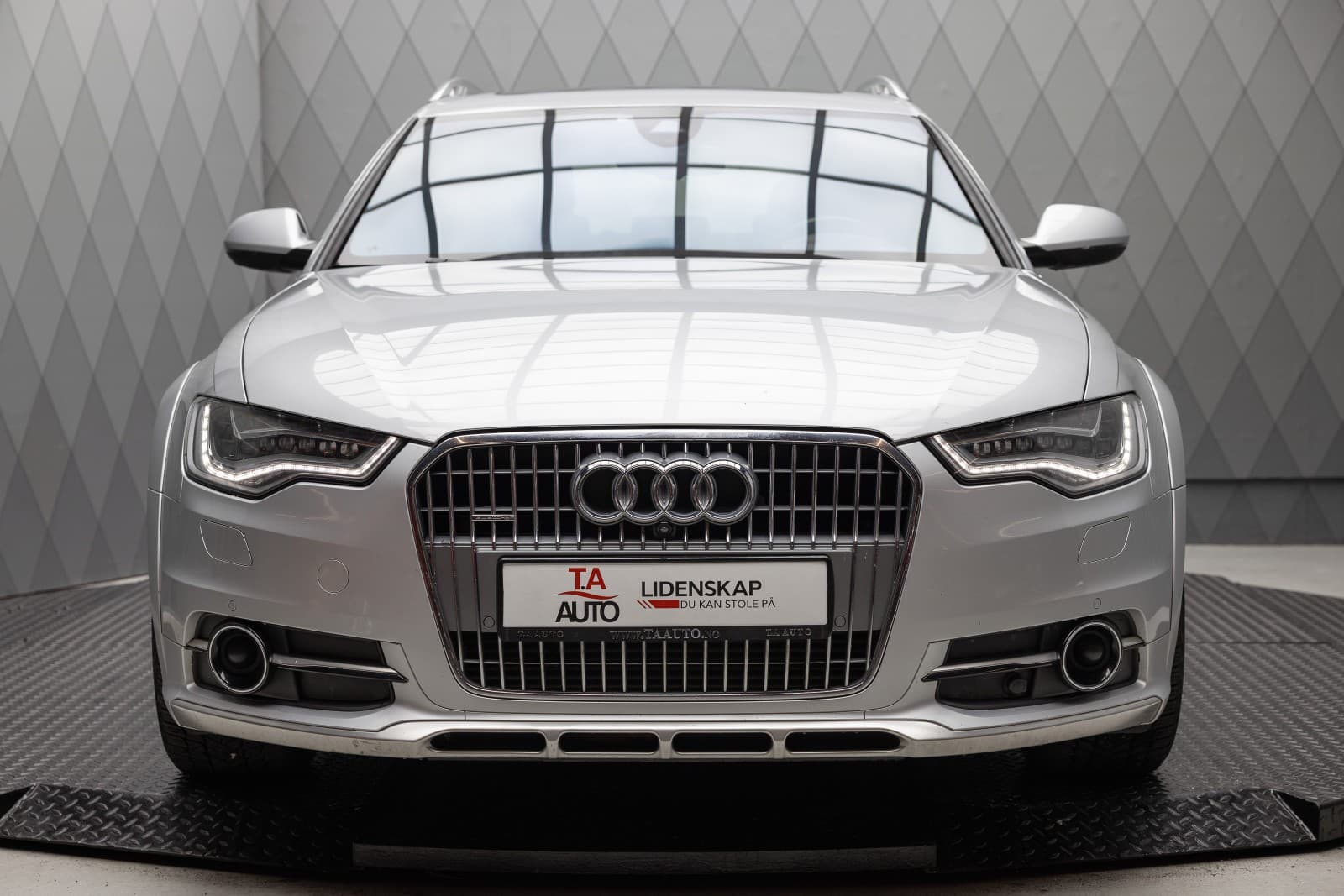 Audi A6 allroad - bilde 4