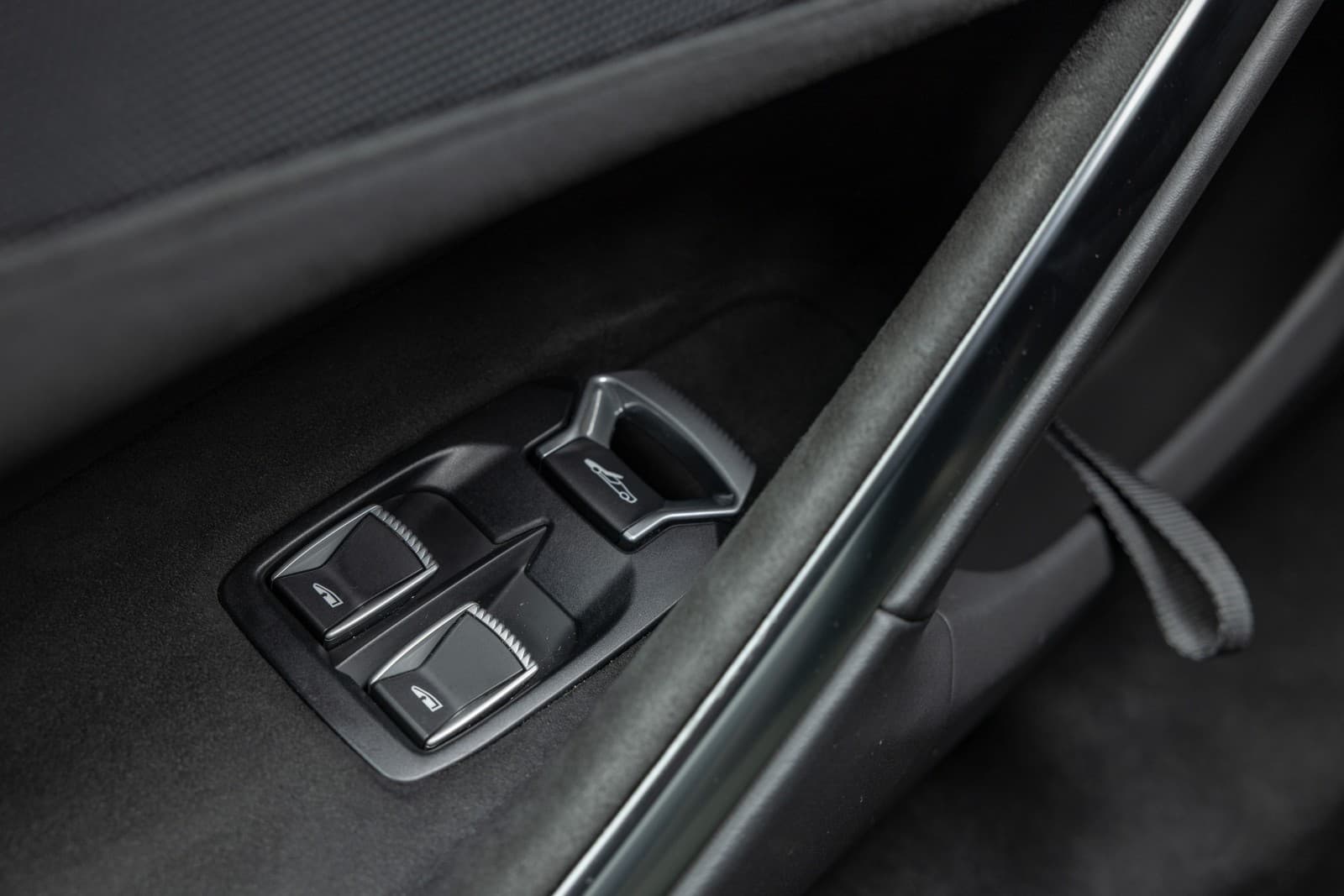 McLaren Artura - bilde 30