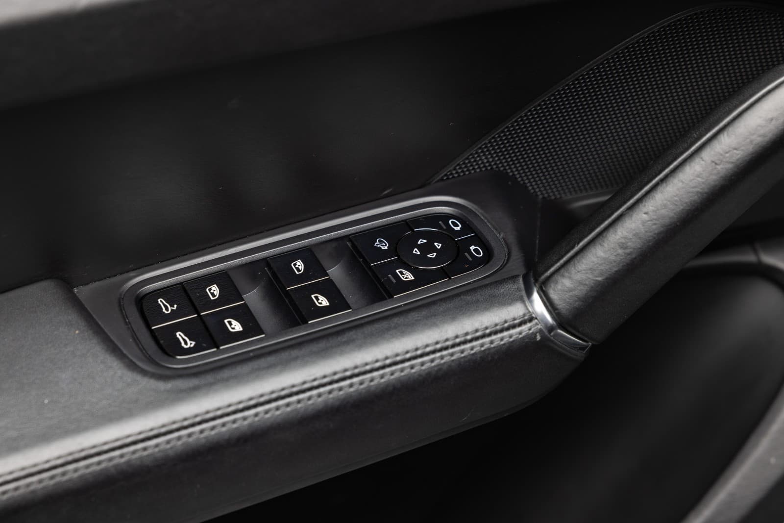 Porsche Cayenne - bilde 15