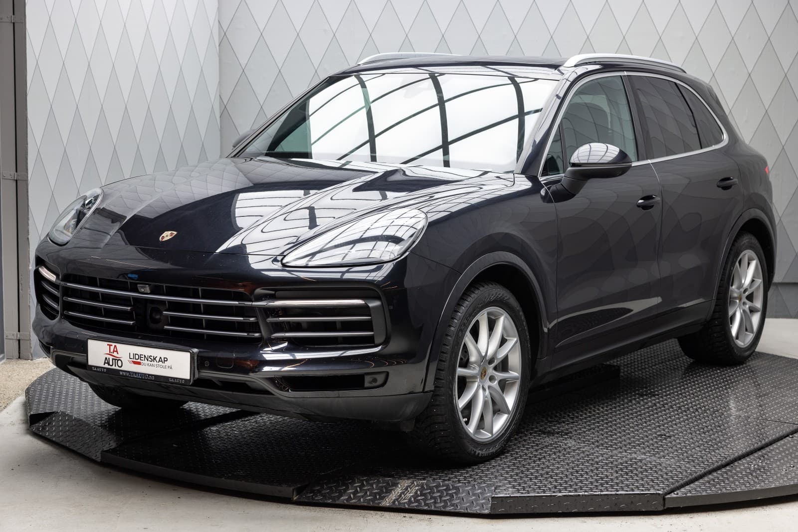 Porsche Cayenne - bilde 2