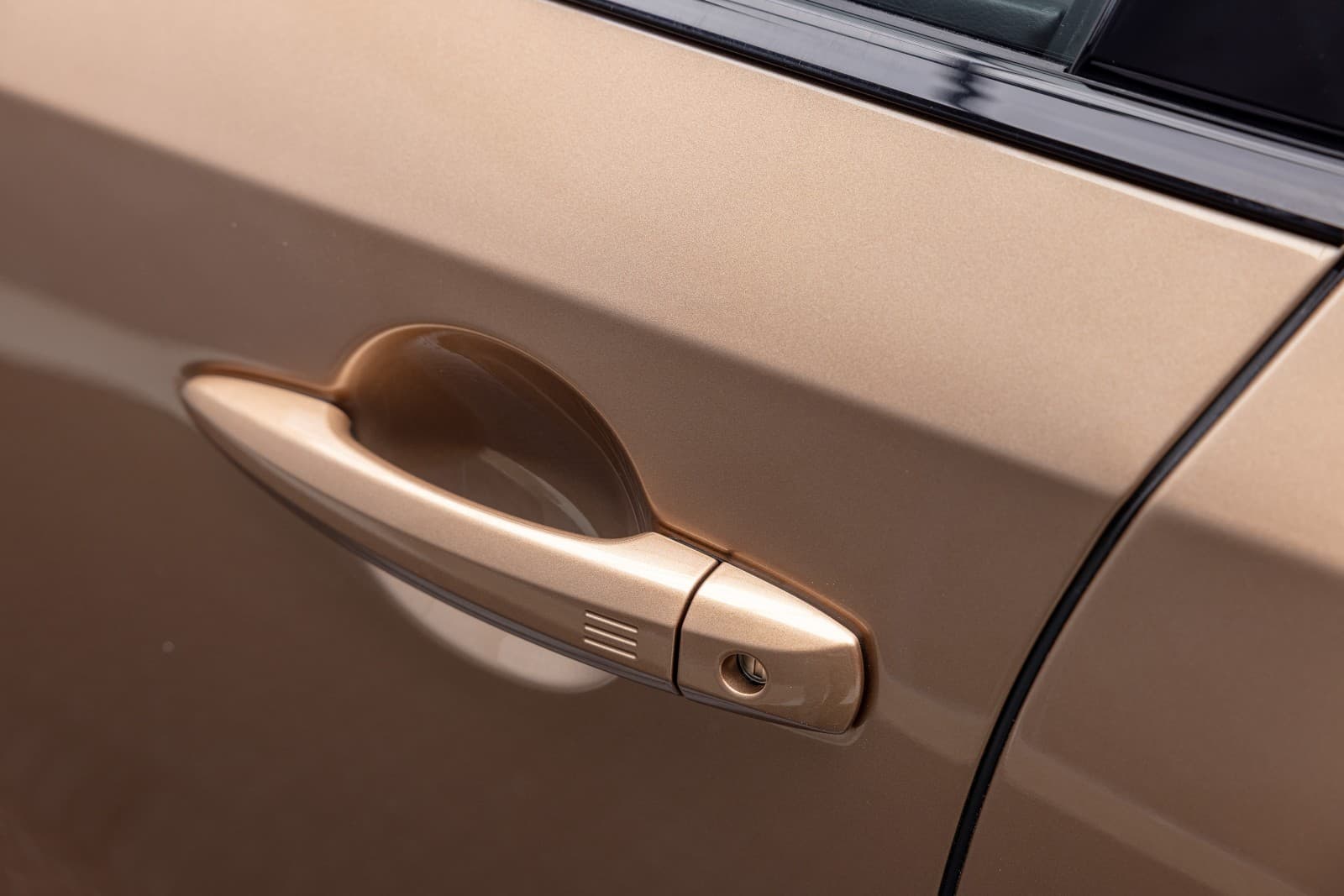 Nissan Ariya - bilde 13