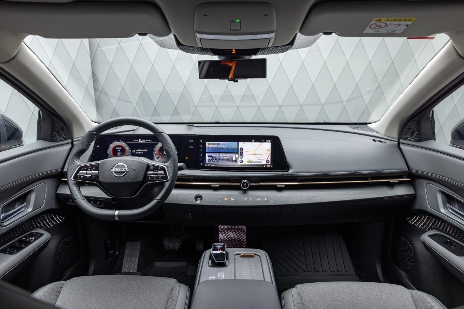 Nissan Ariya - bilde 14