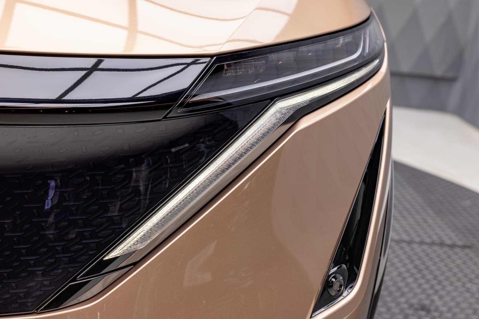 Nissan Ariya - bilde 8