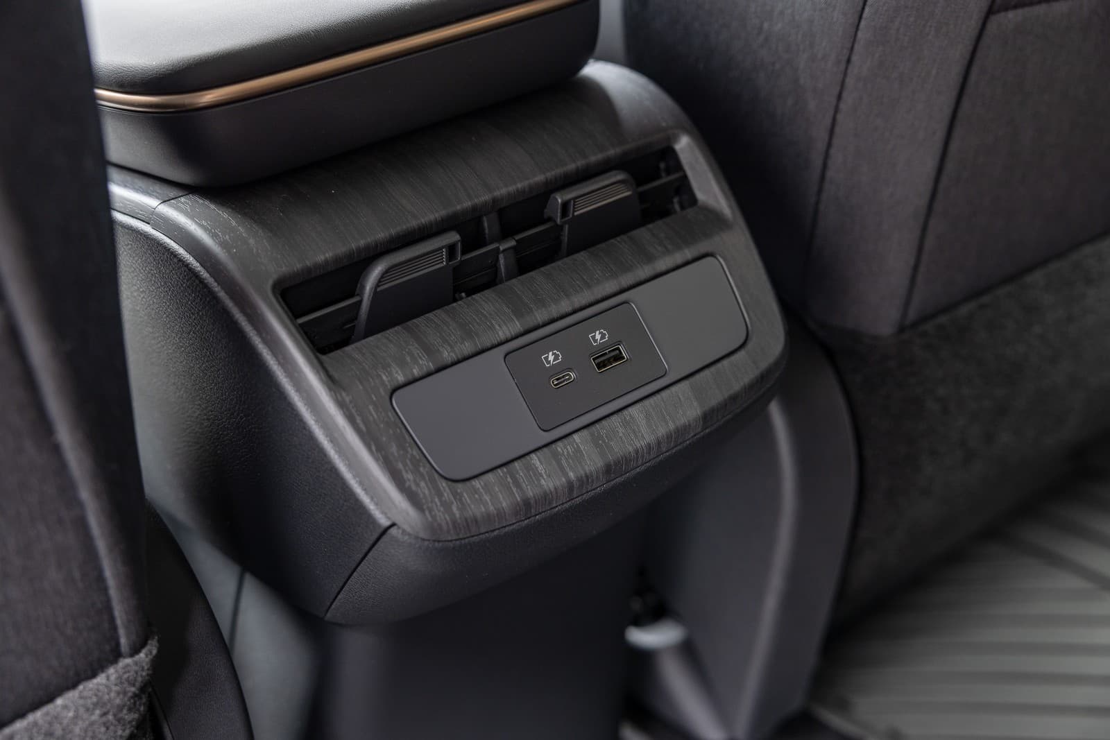 Nissan Ariya - bilde 38