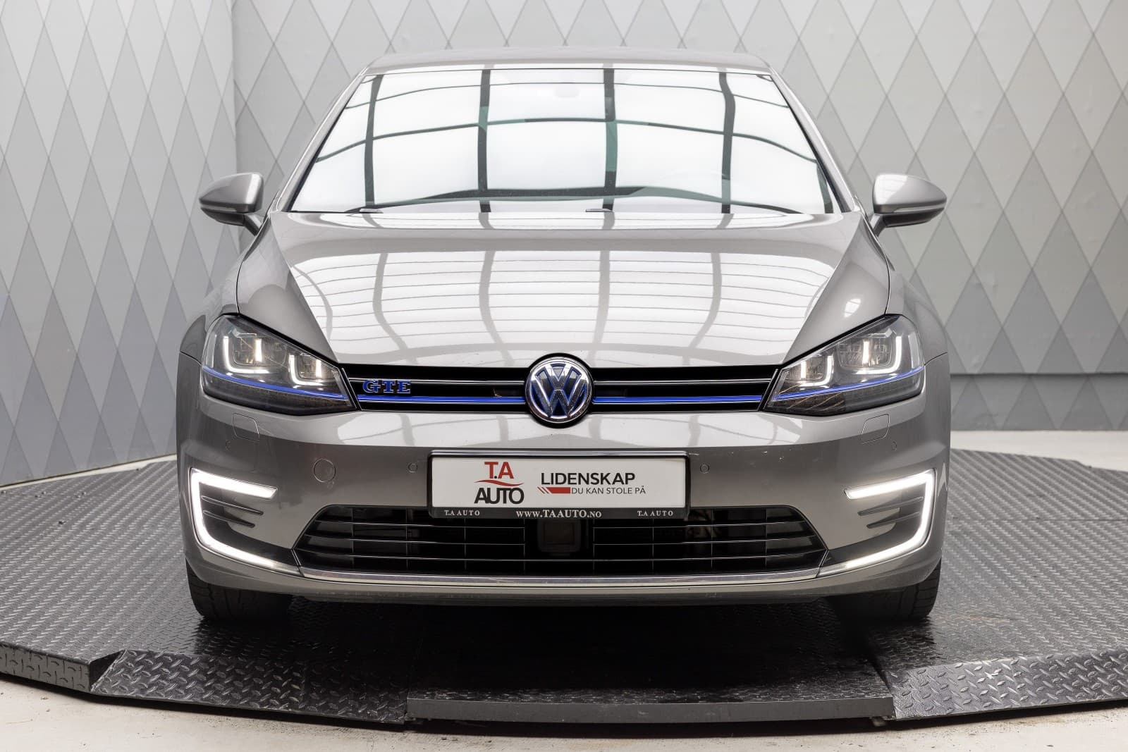 Volkswagen Golf - bilde 3