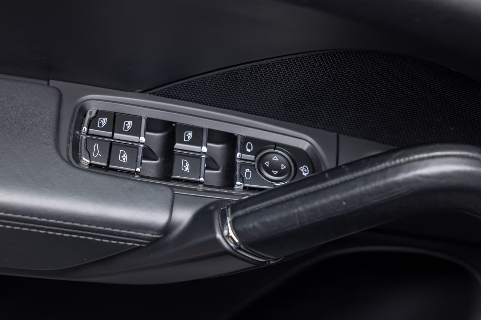 Porsche Cayenne - bilde 16