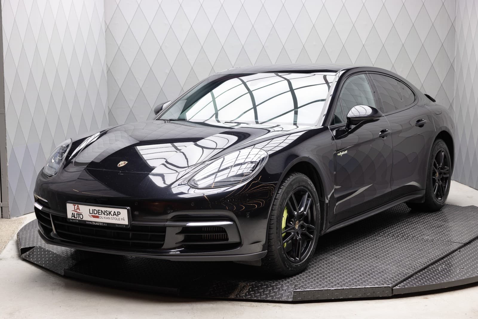 Porsche Panamera - bilde 2