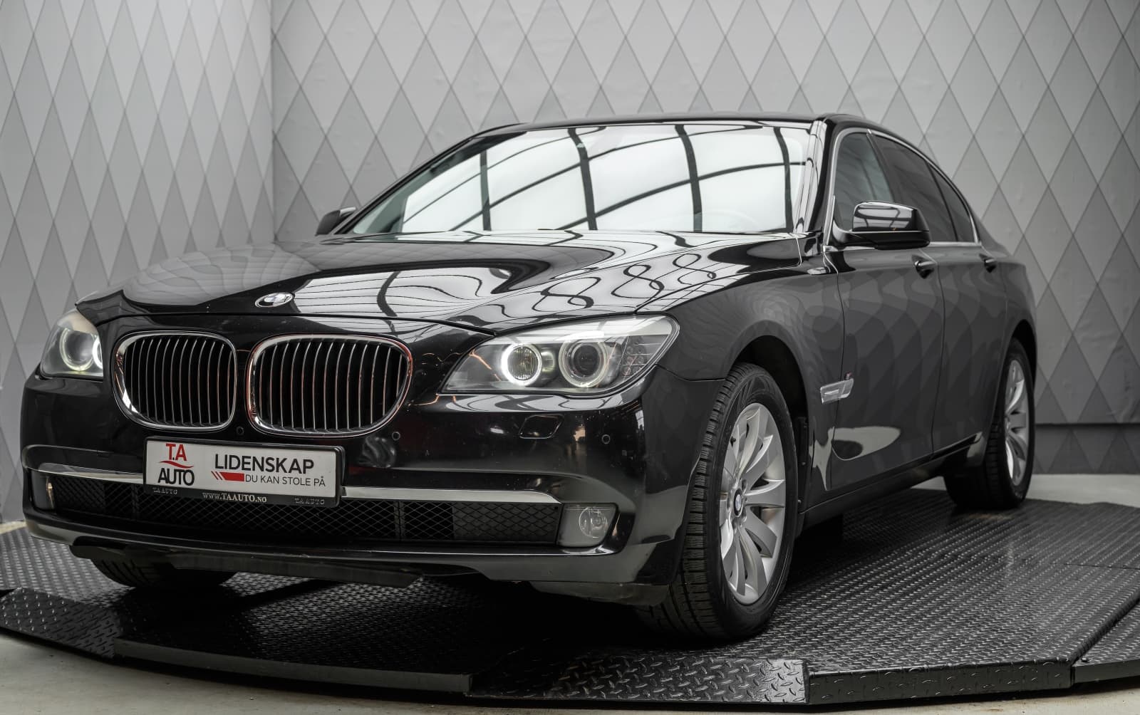 BMW 7-serie - bilde 3