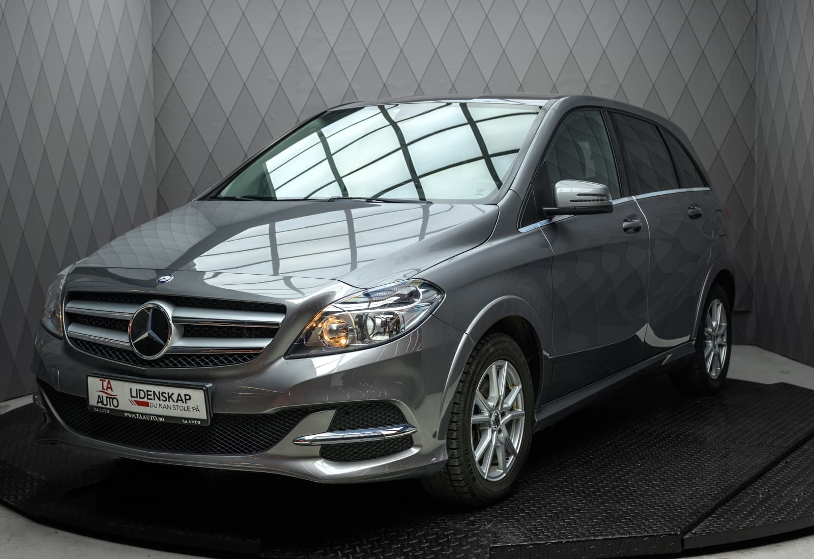 Mercedes-Benz B-Klasse - bilde 2