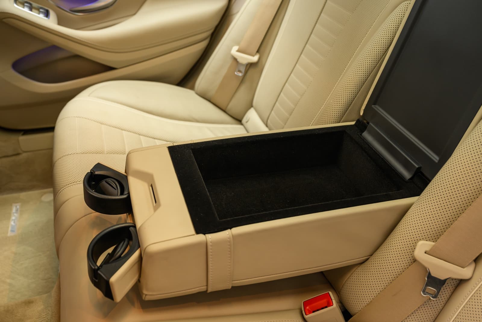 Mercedes-Benz S-Klasse - bilde 39