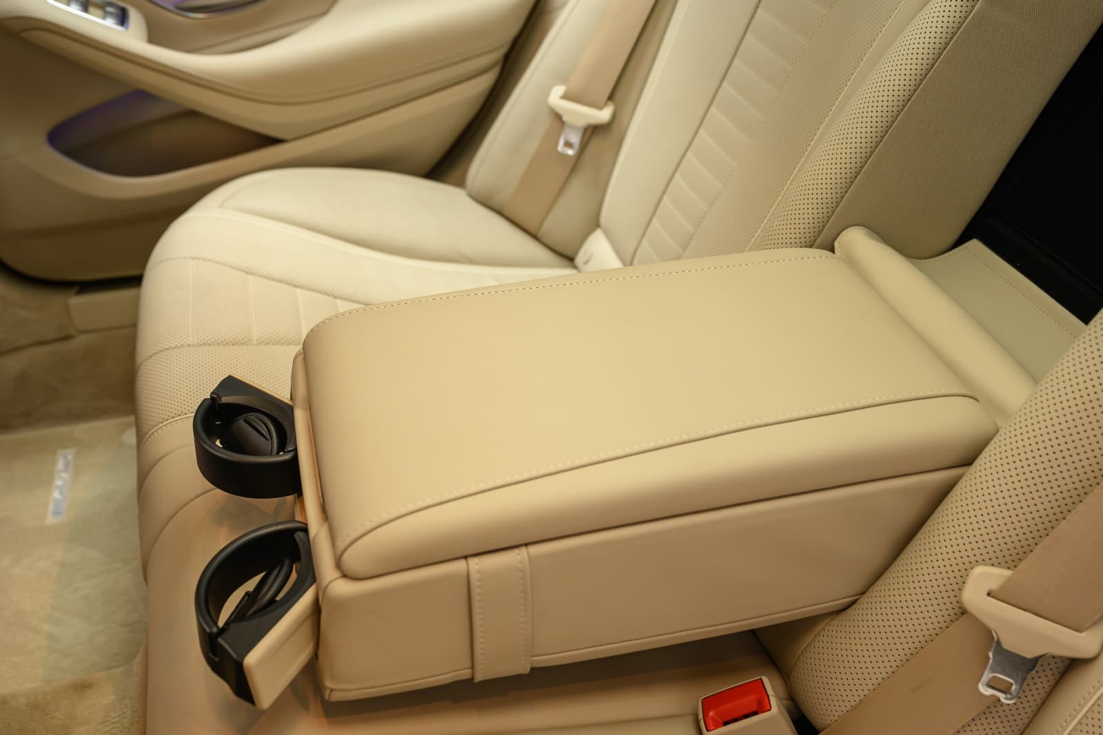 Mercedes-Benz S-Klasse - bilde 40