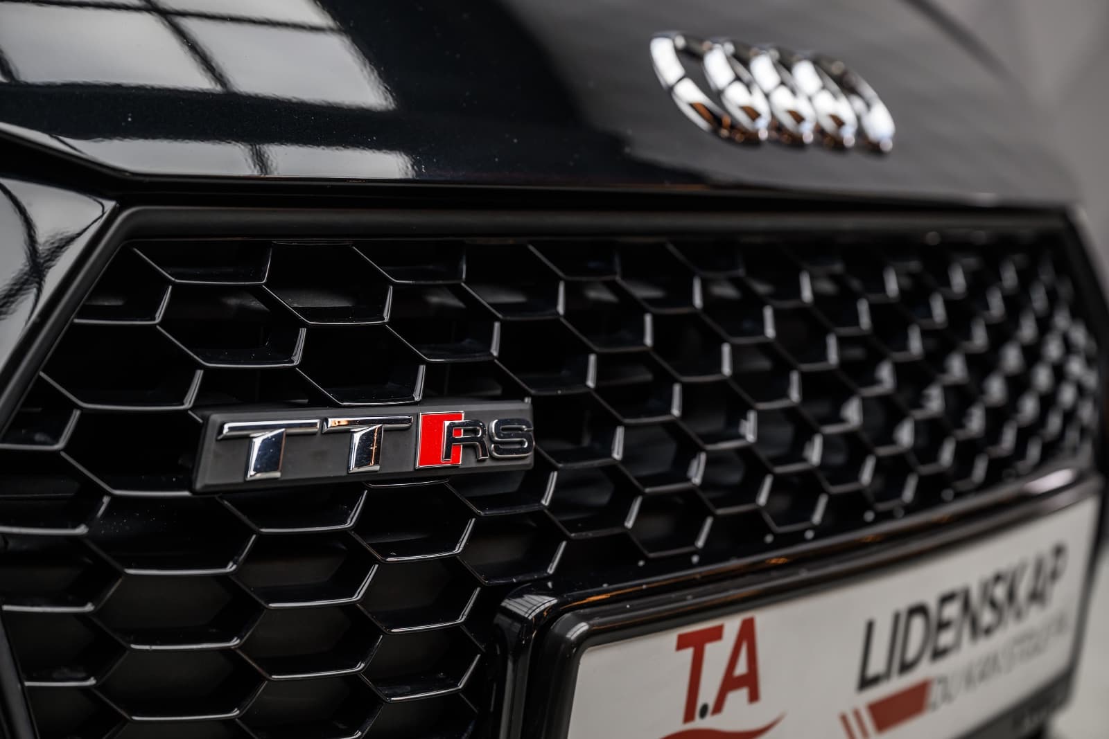 Audi TT RS - bilde 40