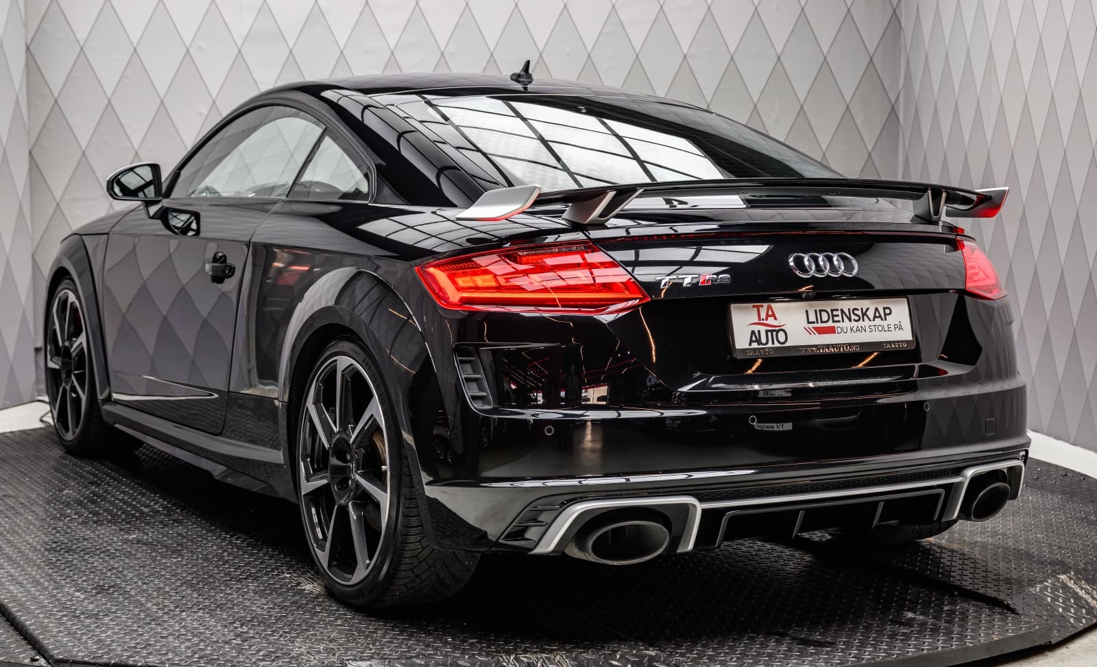 Audi TT RS - bilde 6