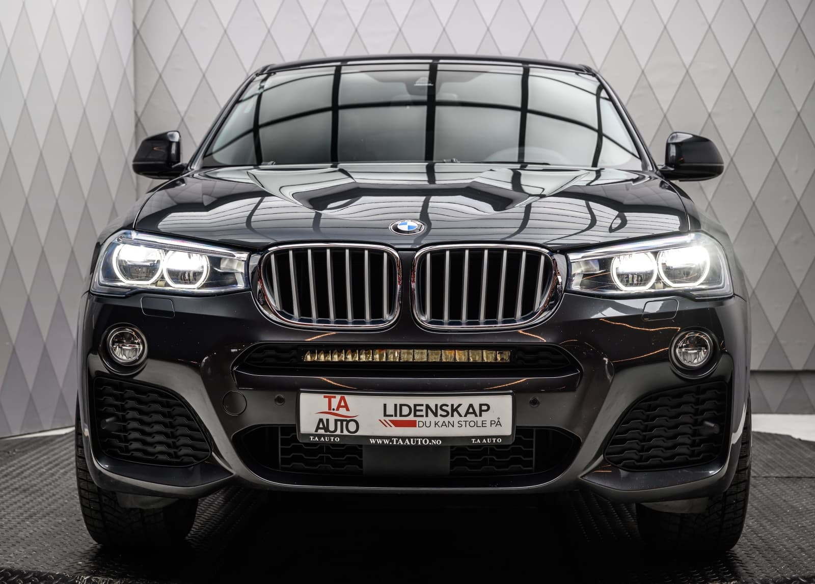 BMW X4 - bilde 3