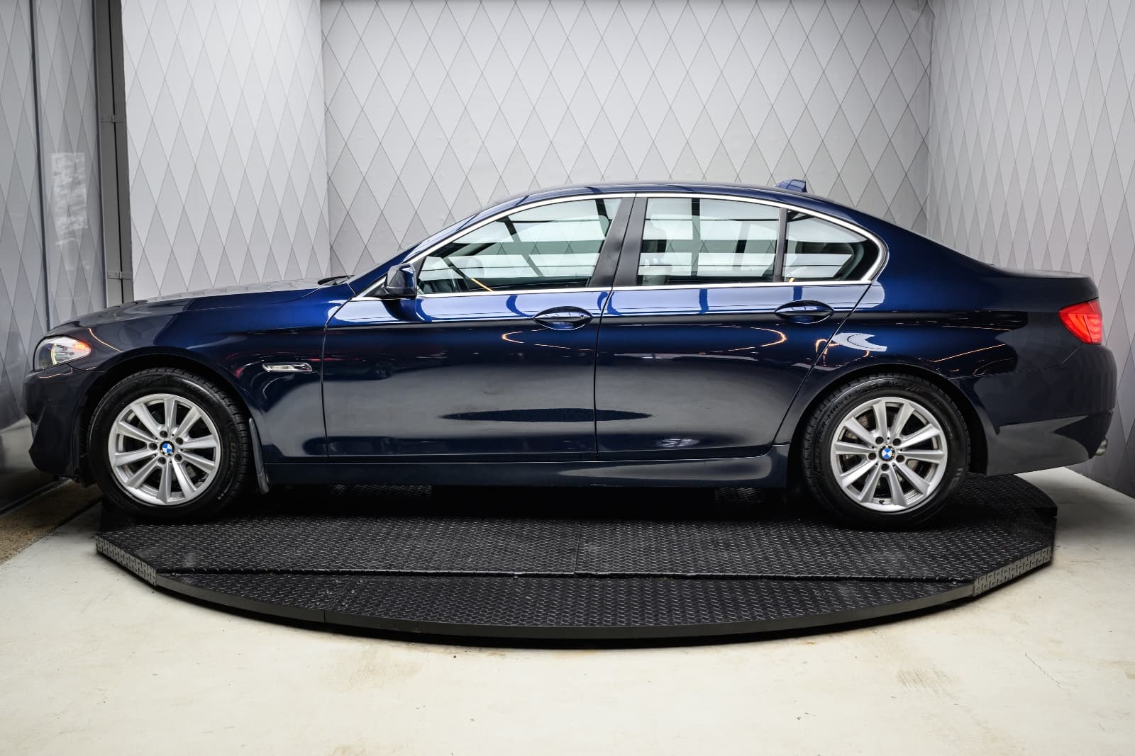 BMW 5-serie - bilde 7