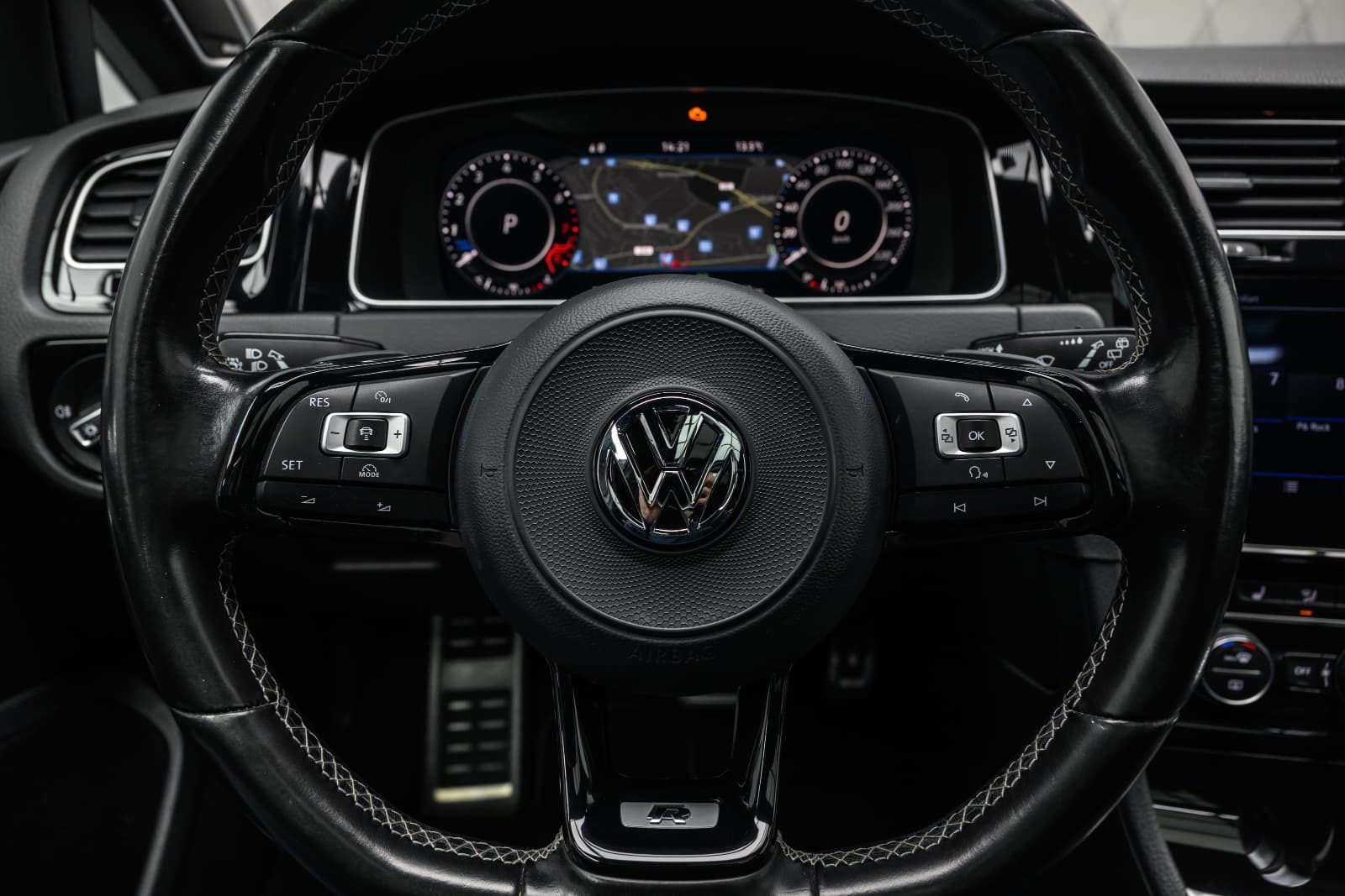 Volkswagen Golf - bilde 23