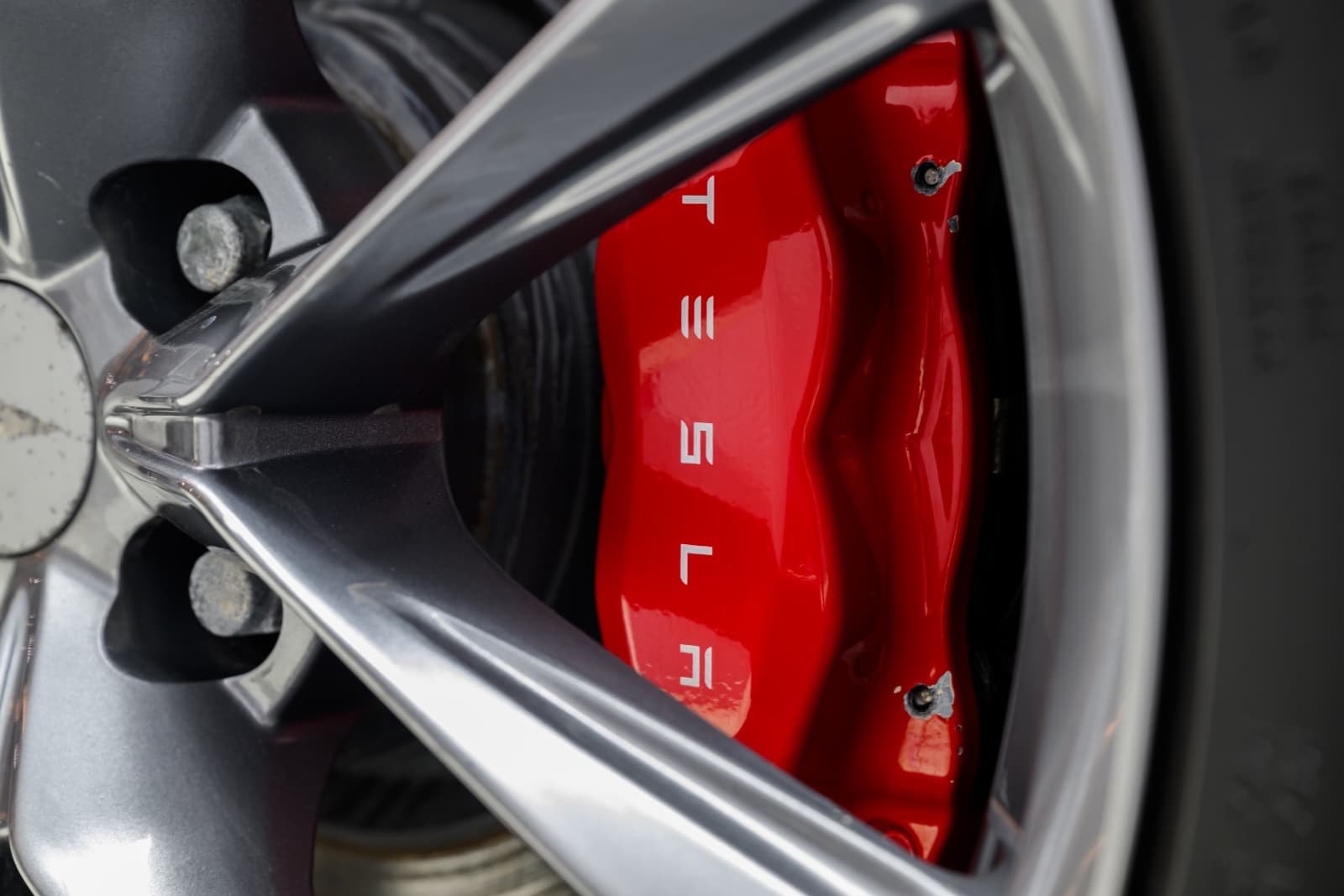 Tesla Model X - bilde 38