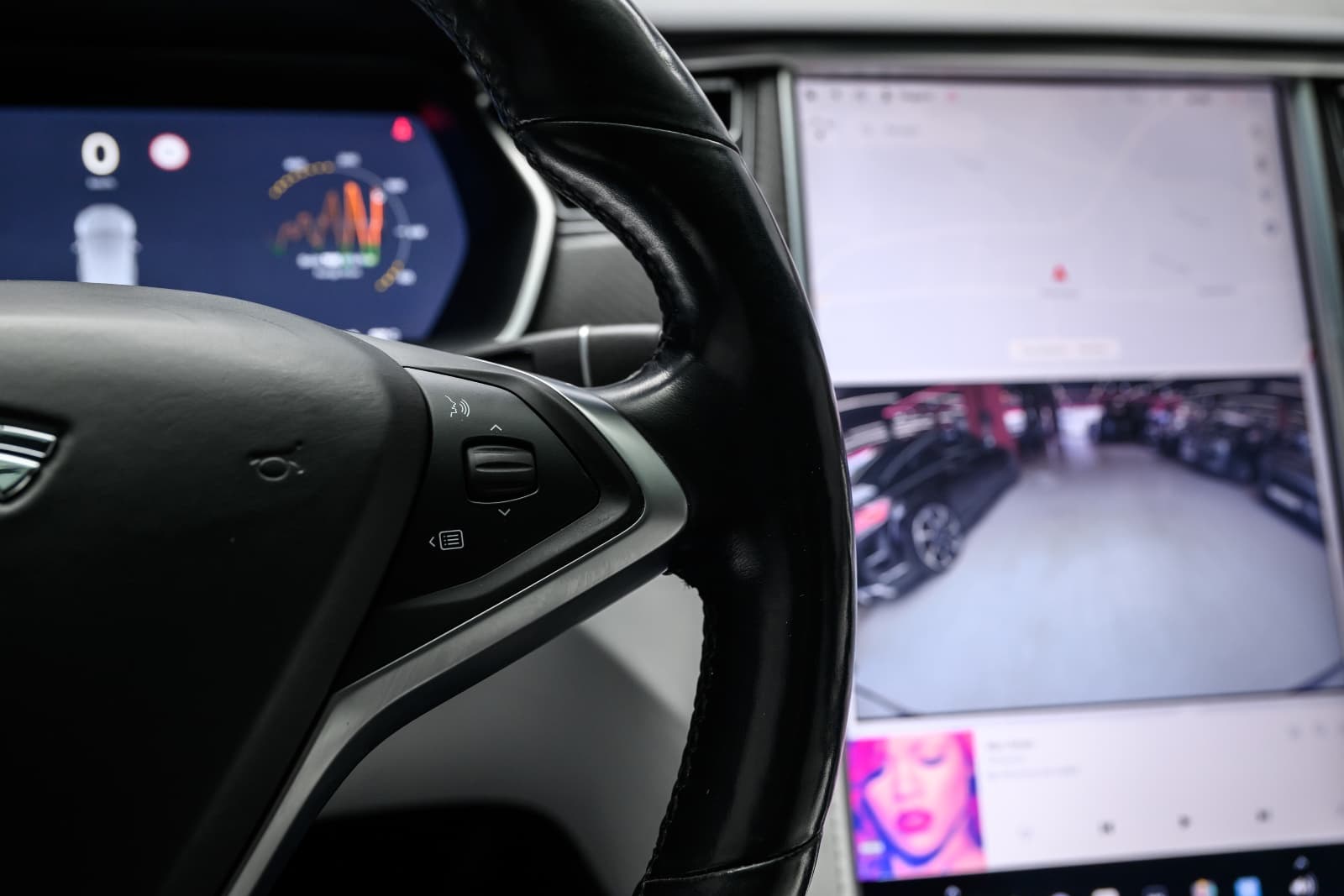 Tesla Model X - bilde 24