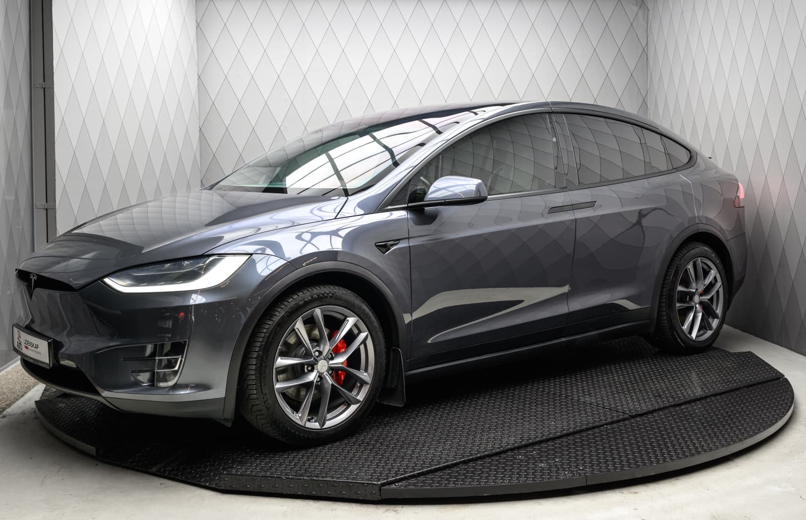 Tesla Model X - bilde 8