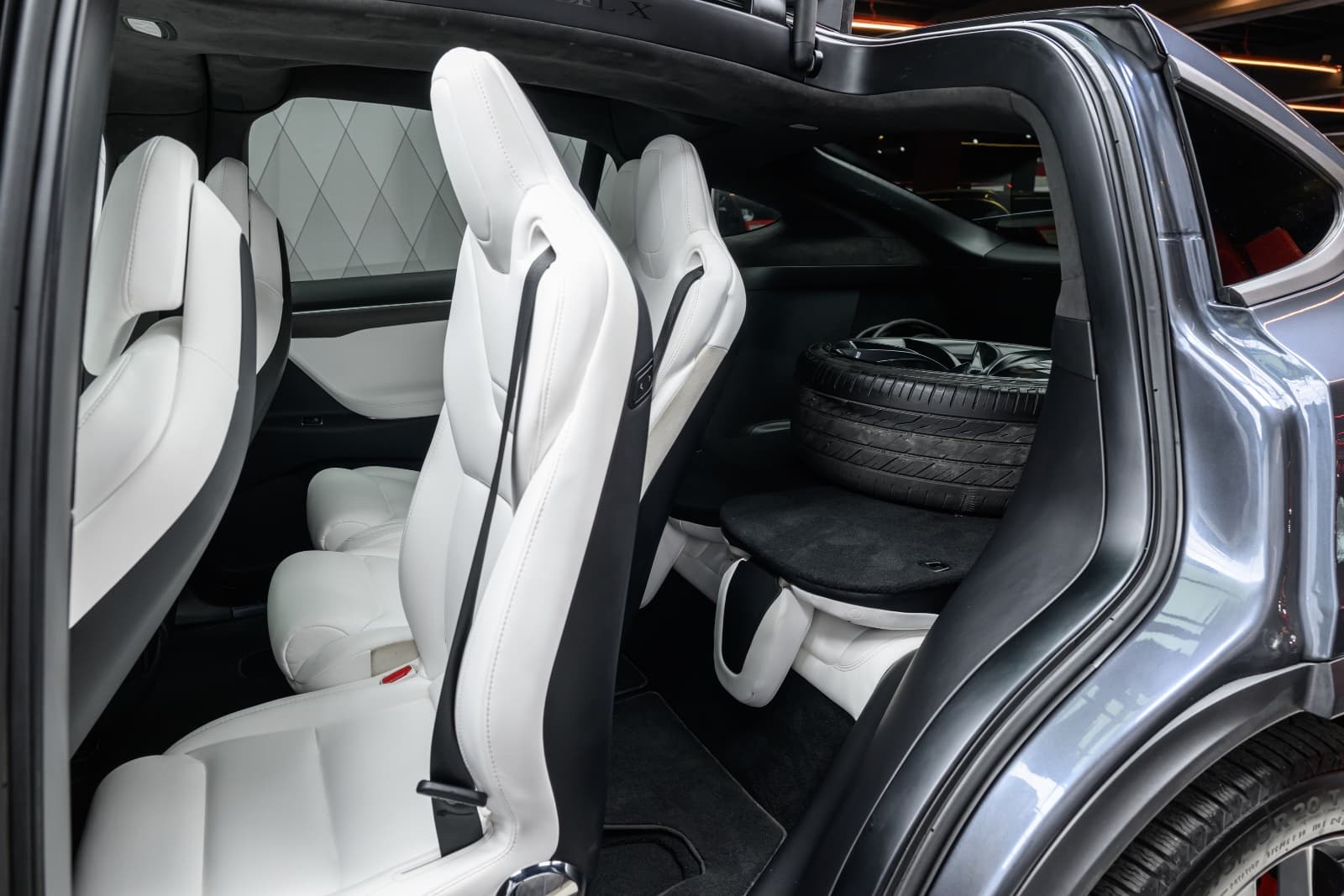 Tesla Model X - bilde 33