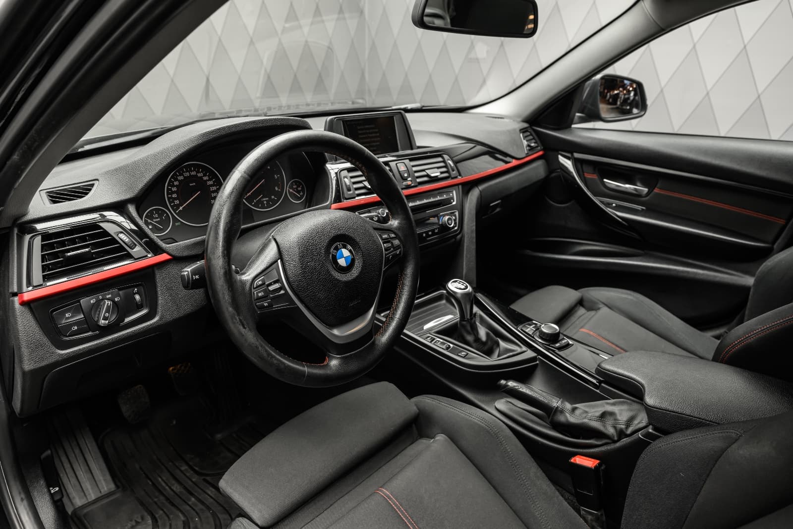 BMW 3-serie - bilde 14