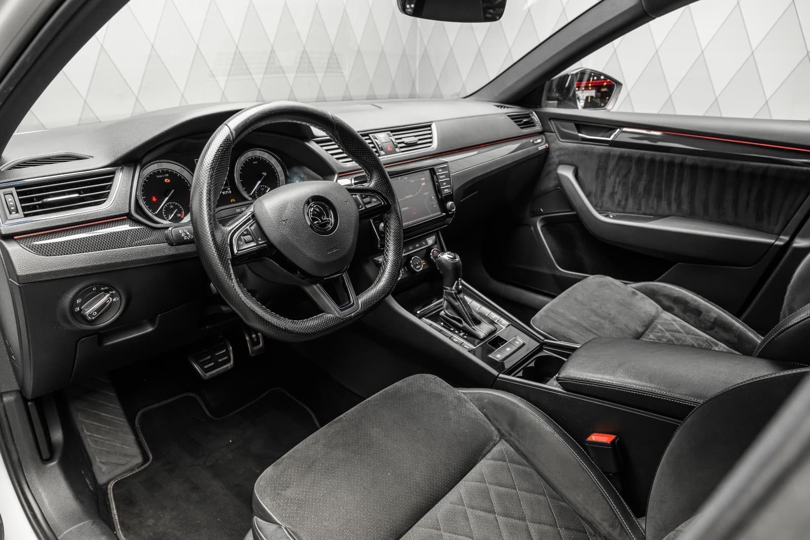 Skoda Superb - bilde 15