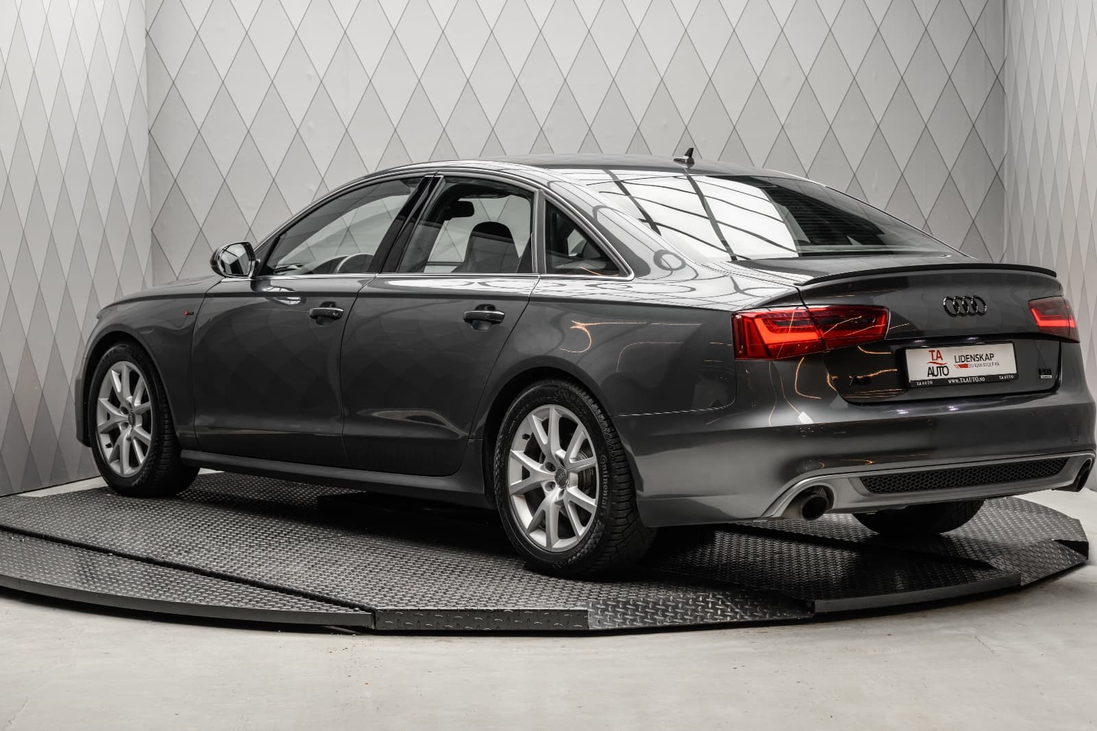 Audi A6 - bilde 7