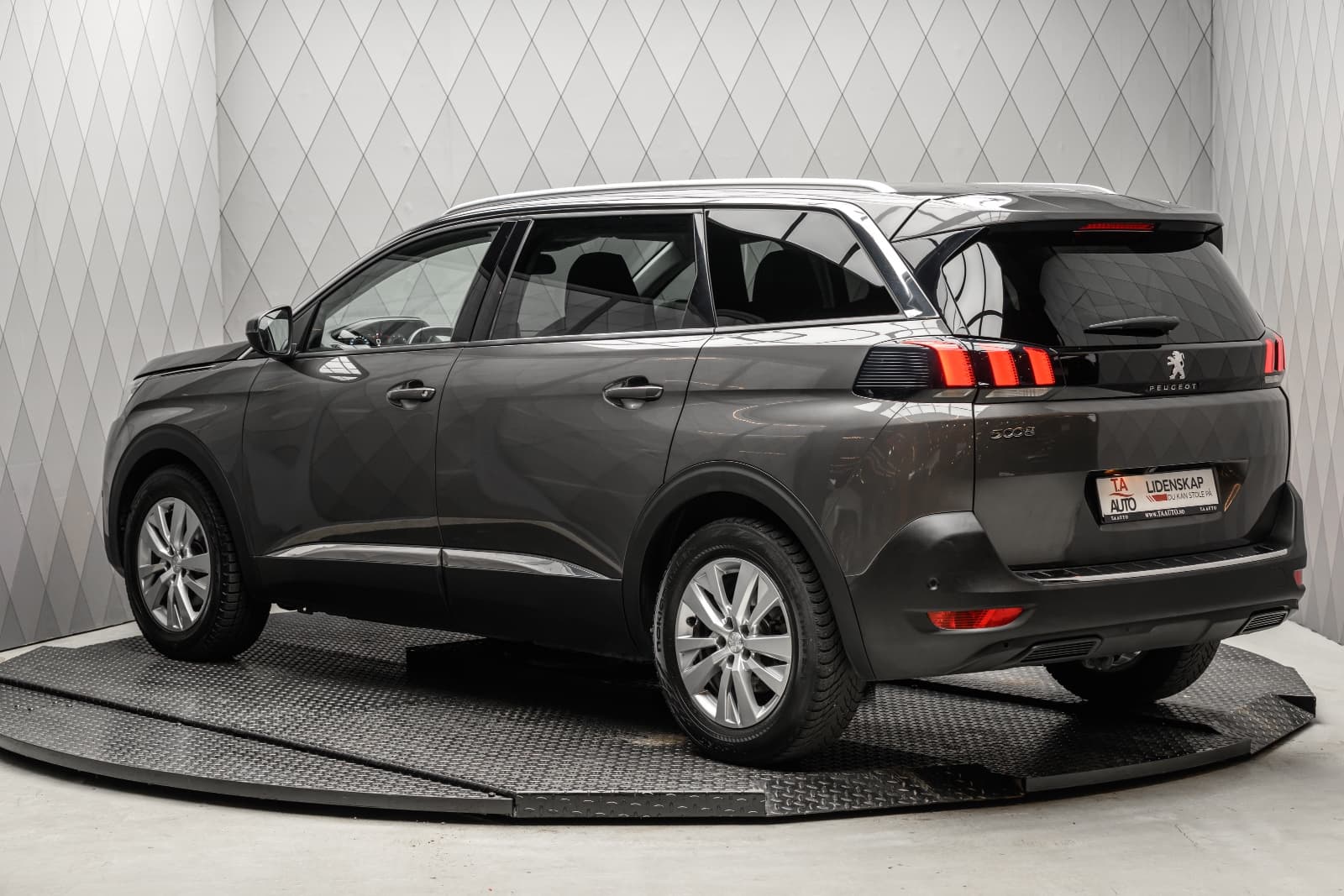 Peugeot 5008 - bilde 7