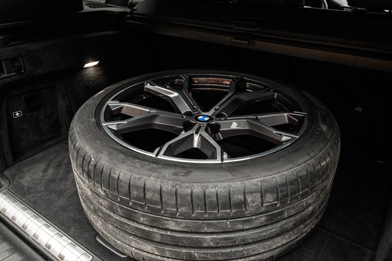 BMW X5 - bilde 12