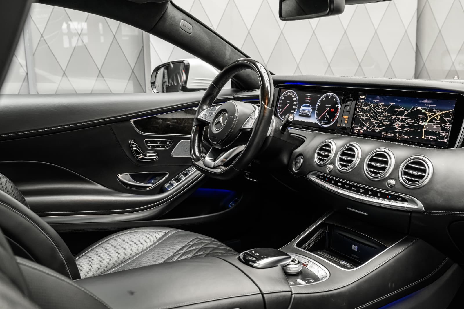 Mercedes-Benz S-Klasse - bilde 24