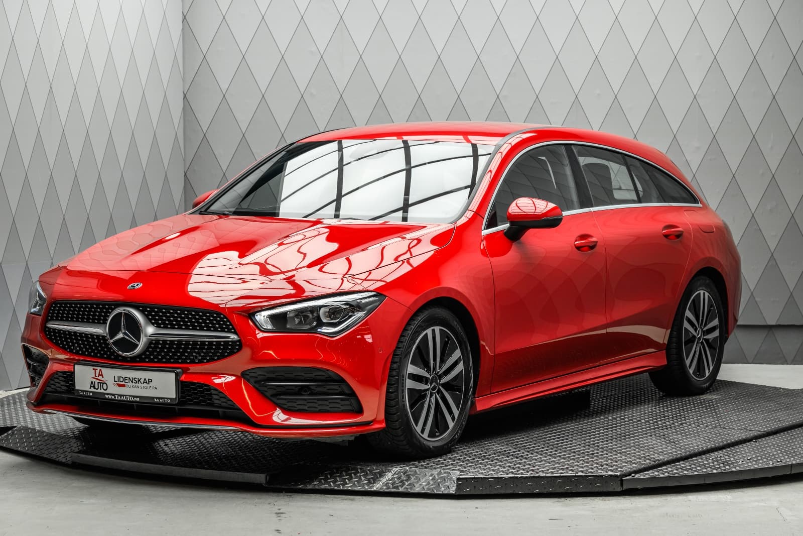 Mercedes-Benz CLA - bilde 2