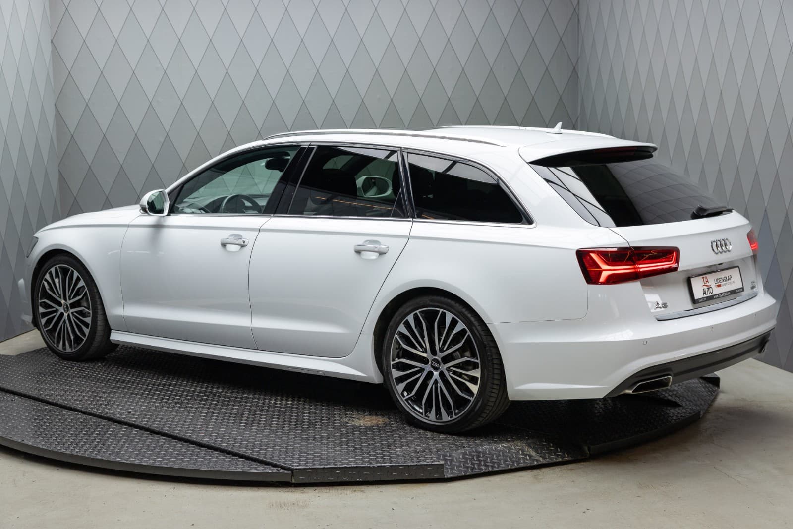 Audi A6 - bilde 6