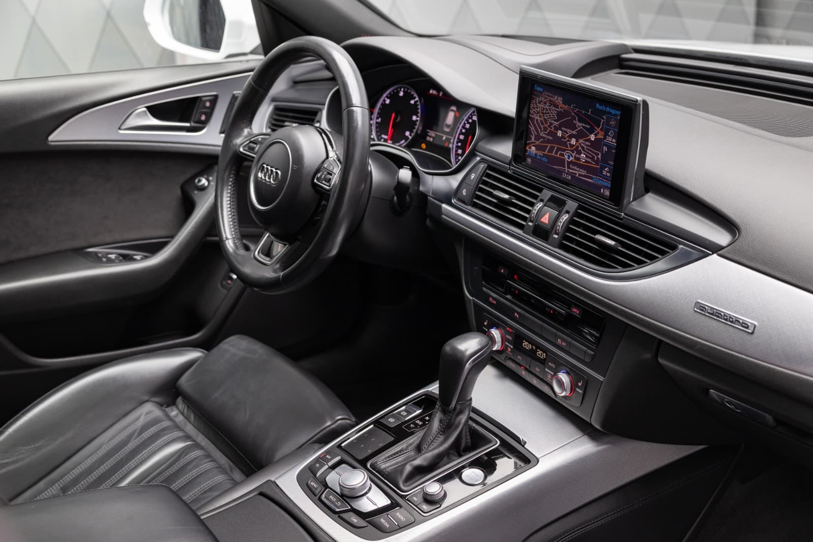 Audi A6 - bilde 39