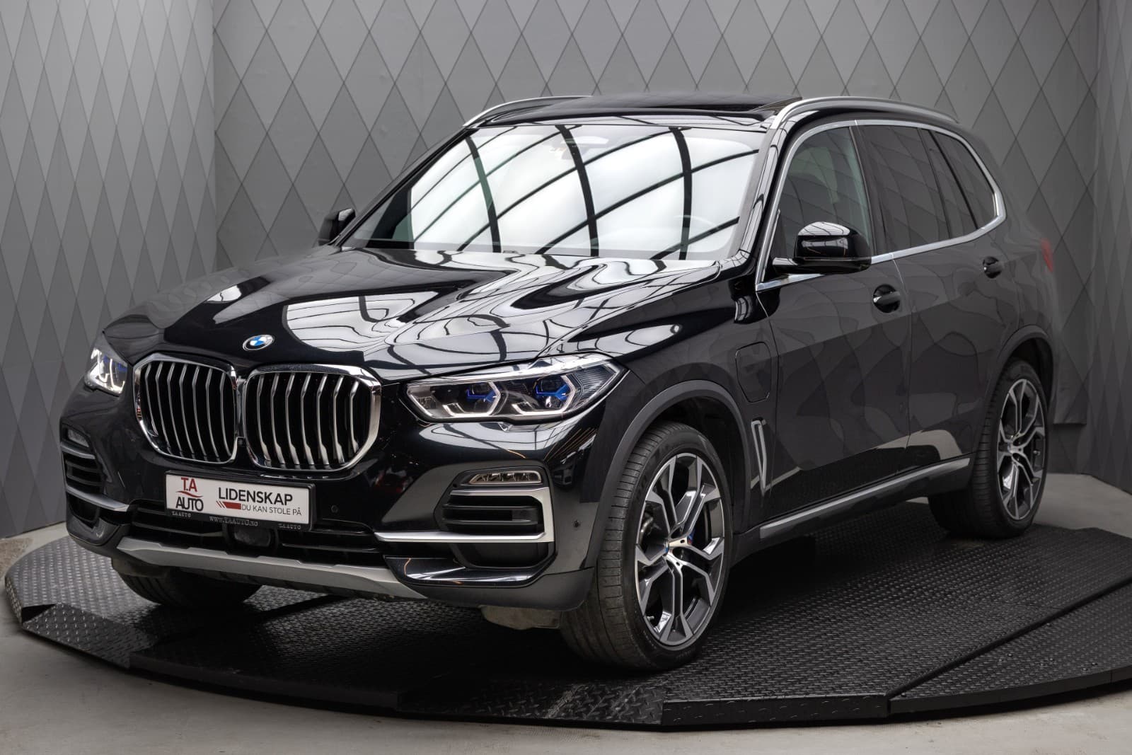 BMW X5 - bilde 3