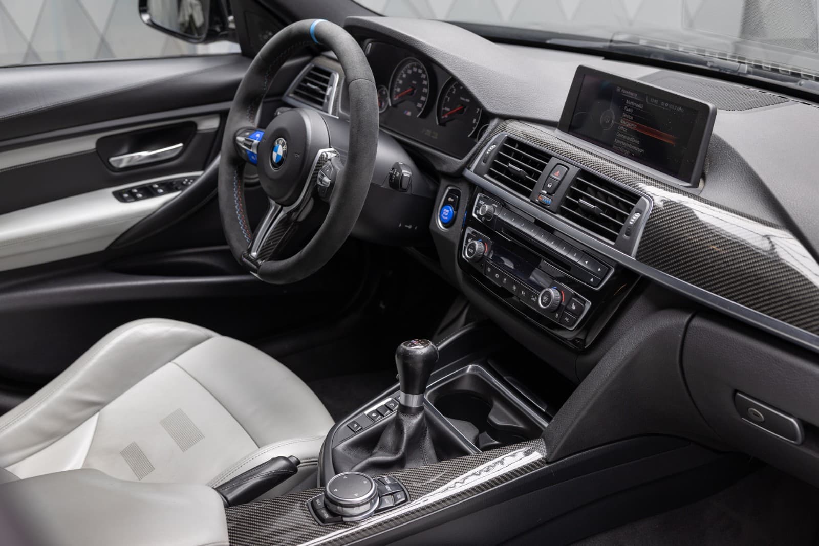 BMW M3 - bilde 39