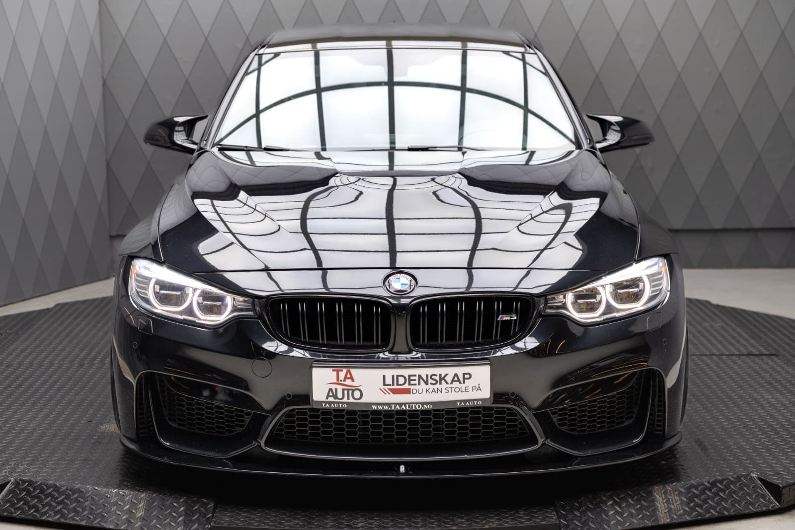 BMW M3 - bilde 4