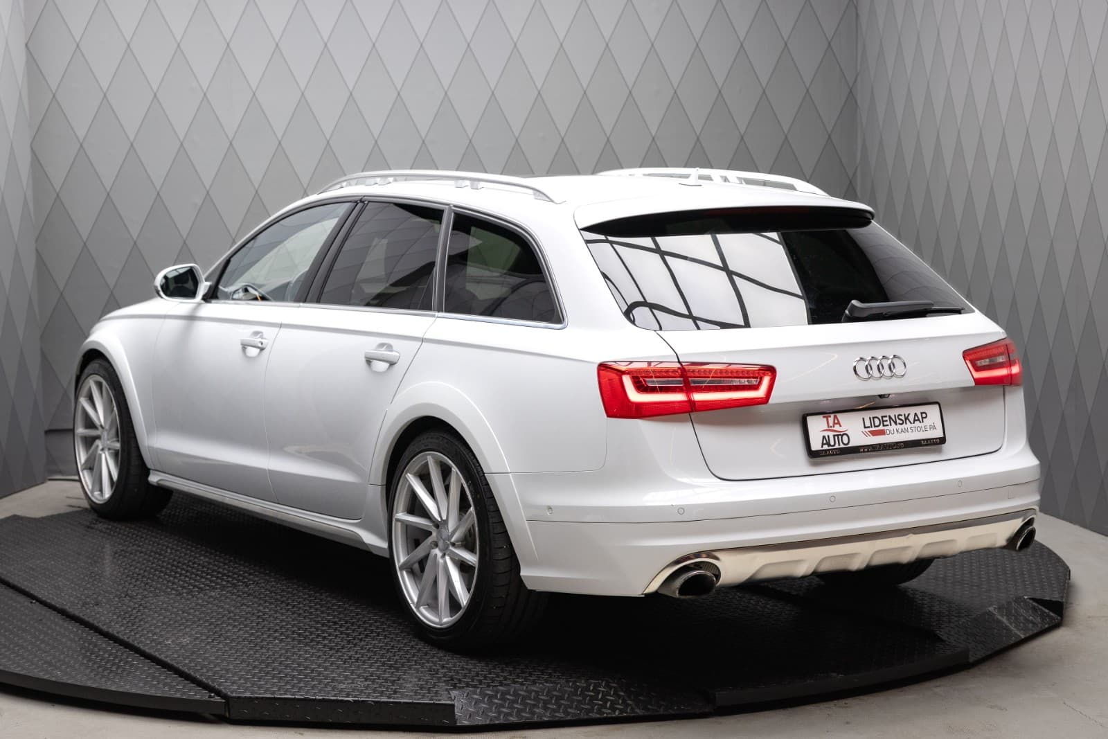 Audi A6 allroad - bilde 1