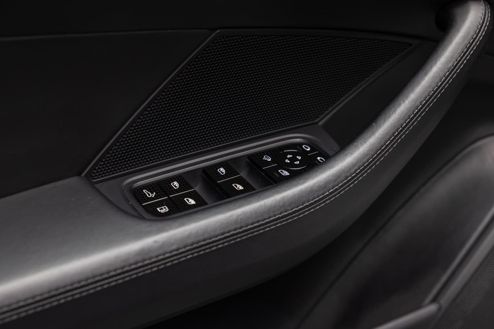 Porsche Panamera 4 - bilde 16