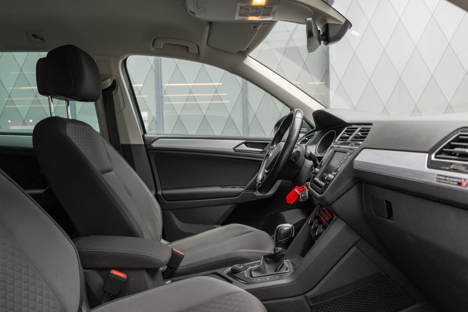 Volkswagen Tiguan - bilde 25