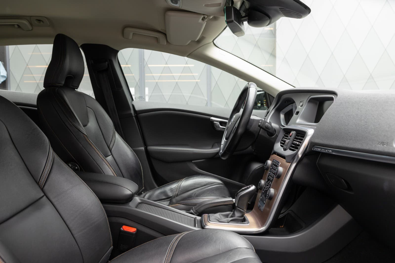 Volvo V40 Cross Country - bilde 25