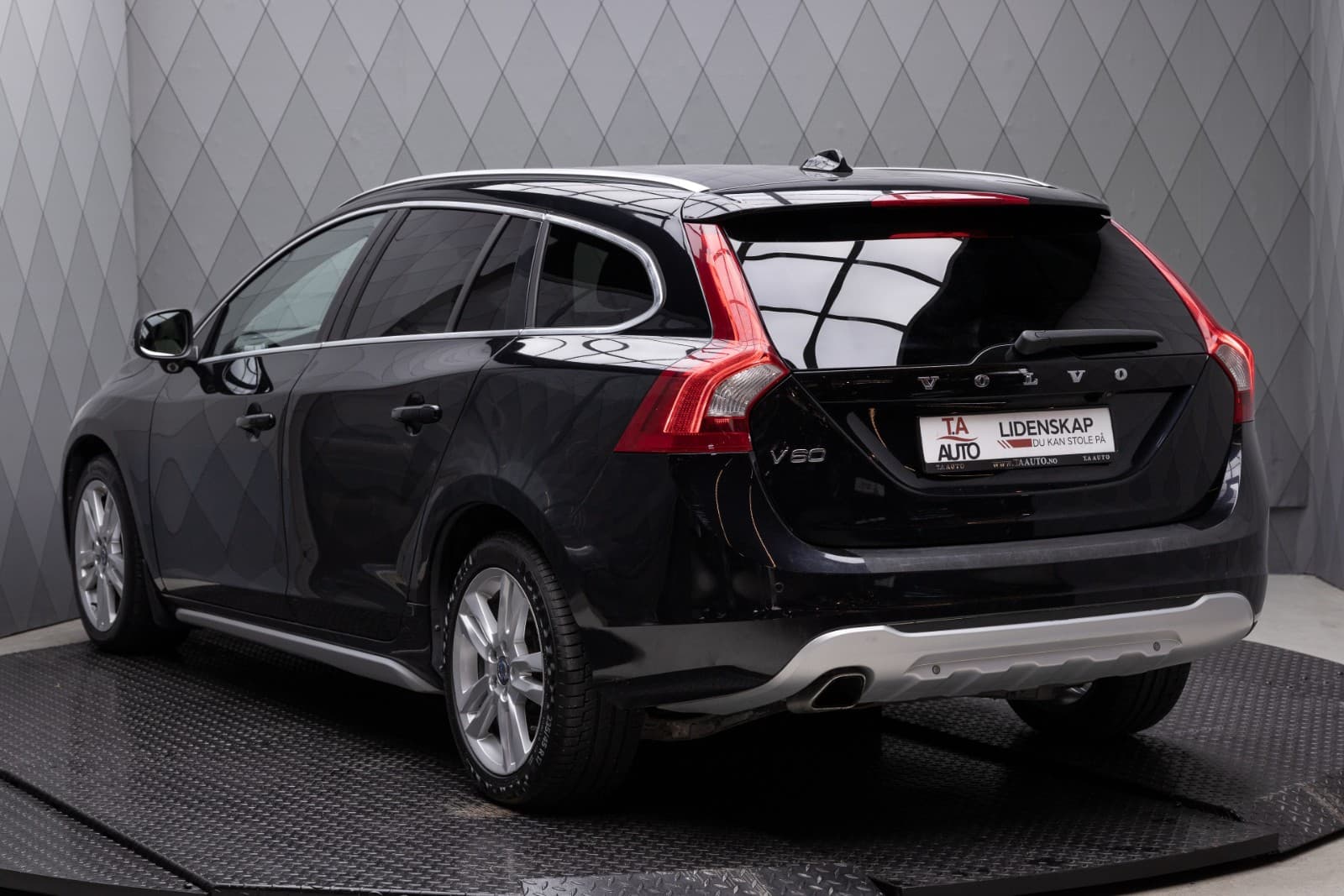 Volvo V60 - bilde 1