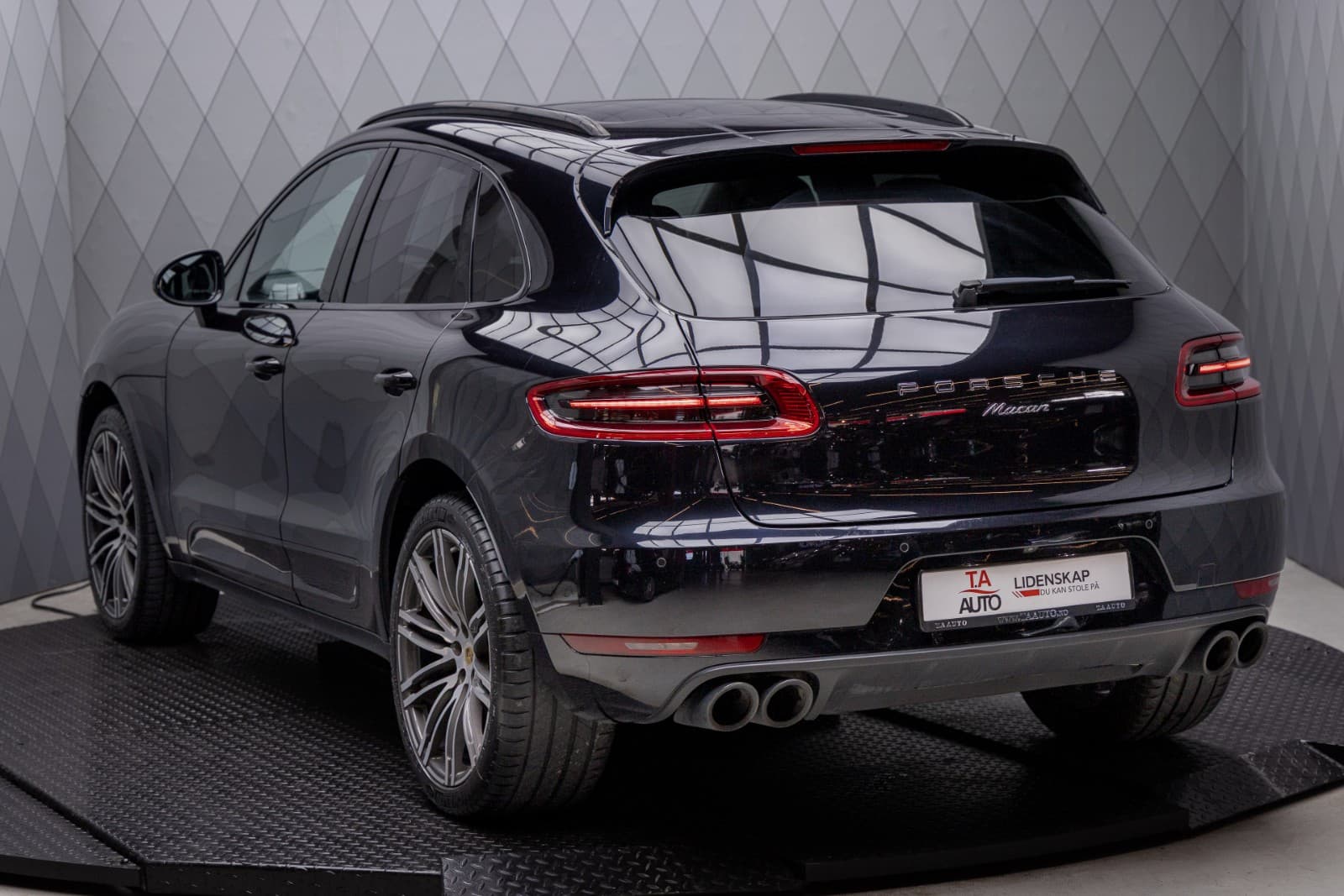 Porsche Macan - bilde 1